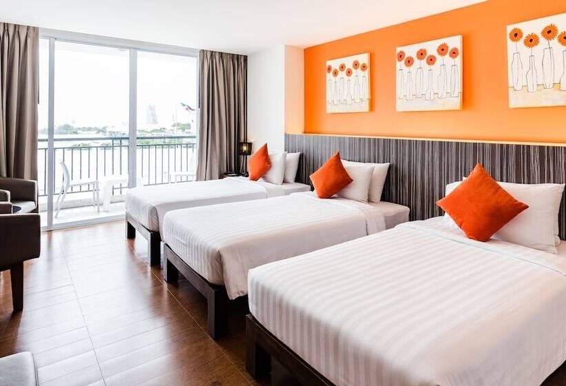 Семейный Номер, J Pattaya