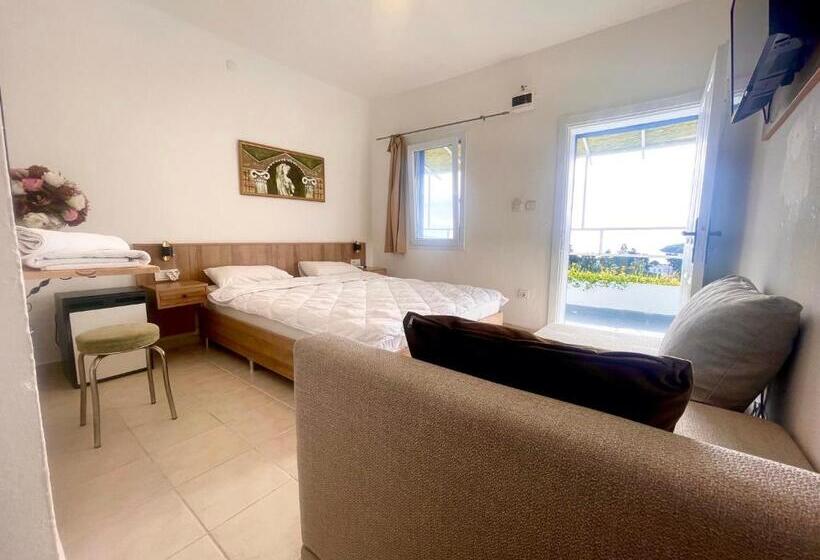 اتاق استاندارد با بالکن و چشم‌انداز دریا, Aspat Hotel Bodrum   Beach&restaurant