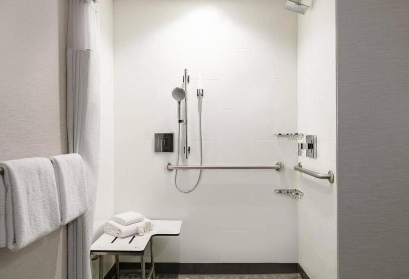 اتاق استاندارد با تخت بزرگ, Courtyard Lancaster