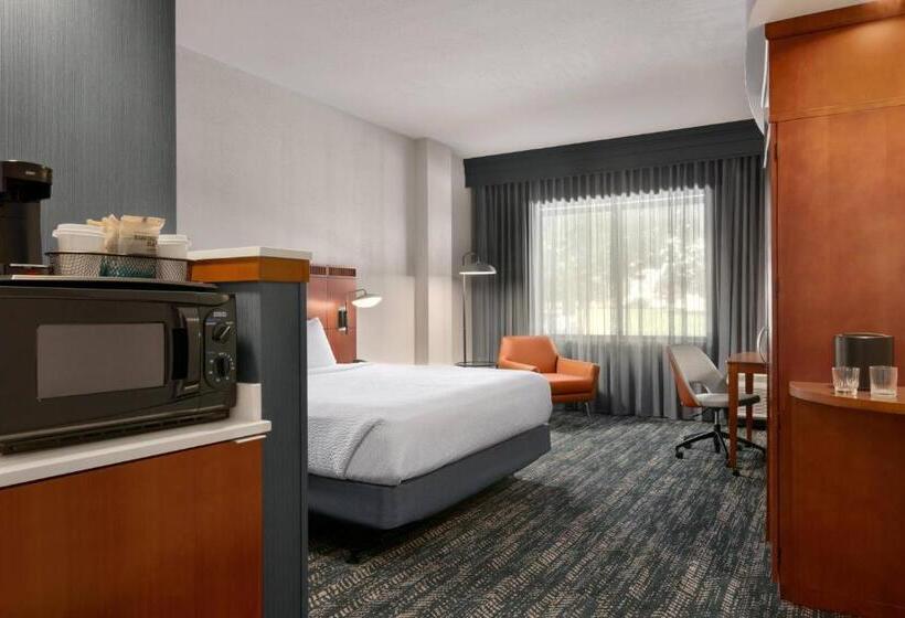 اتاق استاندارد با تخت بزرگ, Courtyard Lancaster