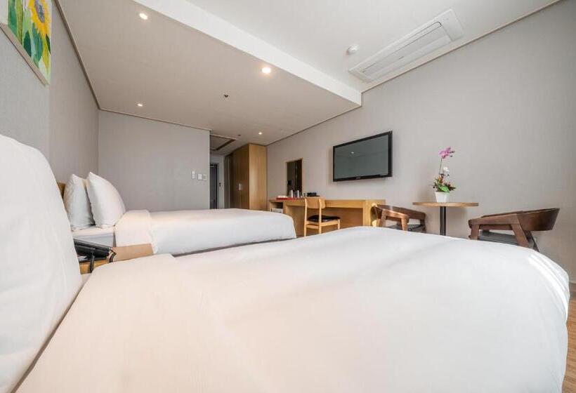 اتاق لوکس خانوادگی, Ramada By Wyndham Seoul Dongdaemun