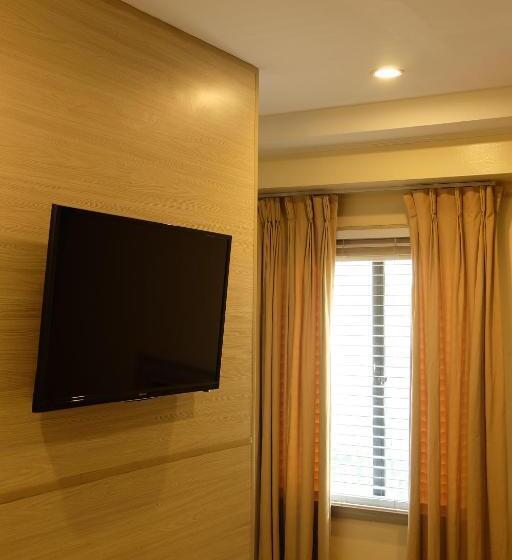 디럭스 룸, Spaces Hotel Makati