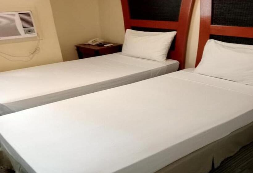 스탠다드 룸, Spaces Hotel Makati