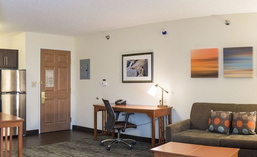 스위트 킹사이즈 침대, Staybridge Suites Fargo By Ihg