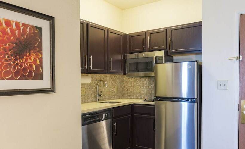 스탠다드 스튜디오, Staybridge Suites Fargo By Ihg