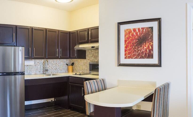 스위트, Staybridge Suites Fargo By Ihg
