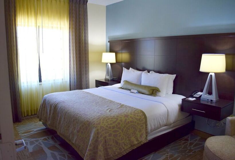 Люкс Адаптированный для Инвалидов, Staybridge Suites Houston Stafford   Sugar Land, An Ihg