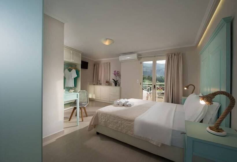 Люкс Superior Вид на Море, Notos Heights Hotel & Suites