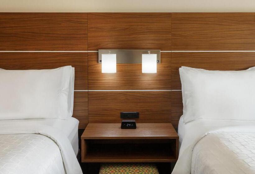 스위트 킹사이즈 침대, Holiday Inn Express & Suites Searcy, An Ihg
