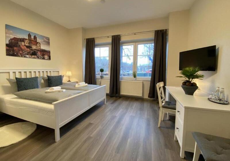 سوییت با چشم‌انداز دریا, Radisson Blu Resort & Spa, Ajaccio Bay