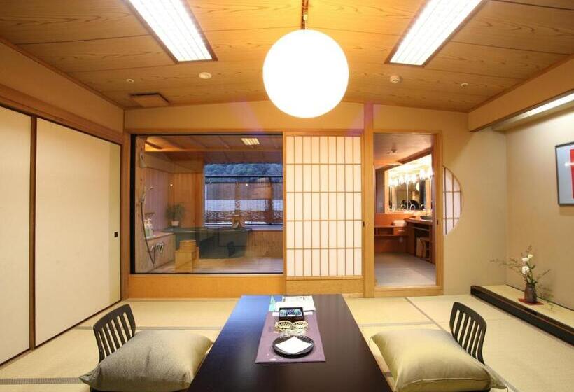 اتاق سوپریور, Kotohira Onsen Kotosankaku
