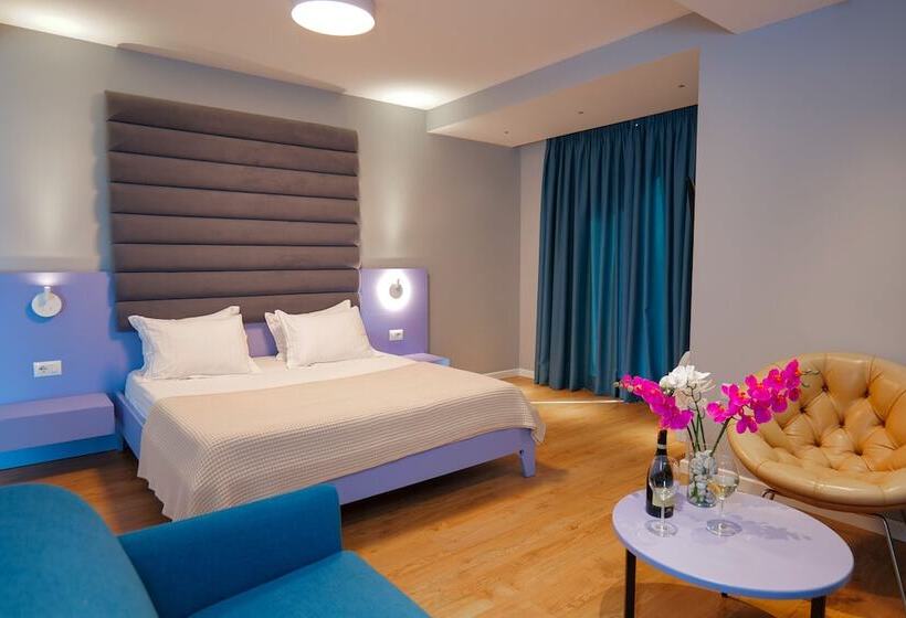 Suite Sea View, Nertili
