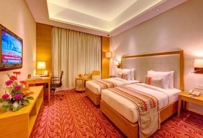 Номер Deluxe, Pride Plaza Hotel, Kolkata