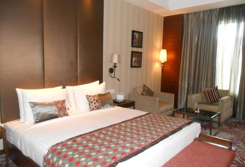 Номер Премиум, Pride Plaza Hotel, Kolkata