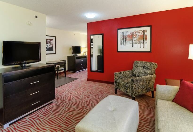 Люкс с гидромассажем, Holiday Inn Express Hotel & Suites Vinita, An Ihg