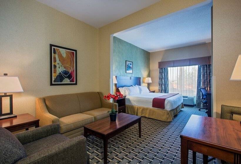 Люкс, Holiday Inn Express Hotel & Suites Youngstown North Warren/niles, An Ihg