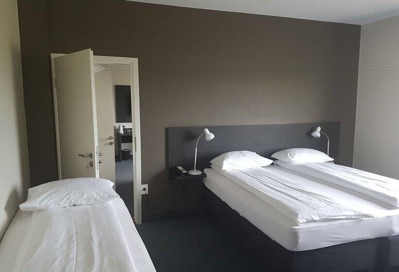 اتاق خانوادگی, Konvin Hotel By Reykjavik Keflavik Airport