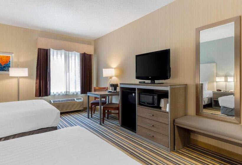 장애인을 위한 스탠다드 룸, Best Western Plus New England Inn & Suites