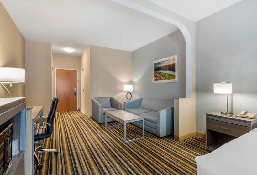 스위트 킹사이즈 침대, Best Western Plus New England Inn & Suites