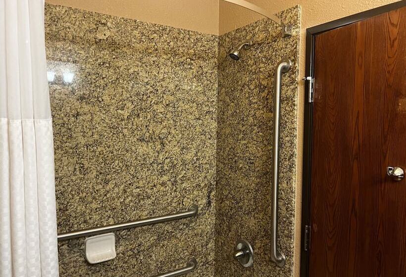 סוויטה מותאמת לאדם עם מוגבלויות, Baymont By Wyndham Cuero