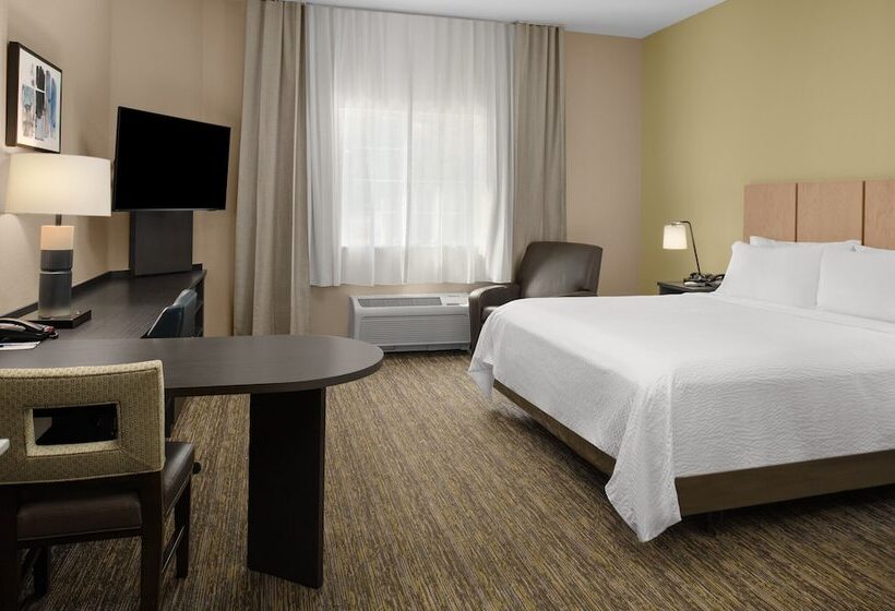 Студия Стандарт, Candlewood Suites Turlock, An Ihg