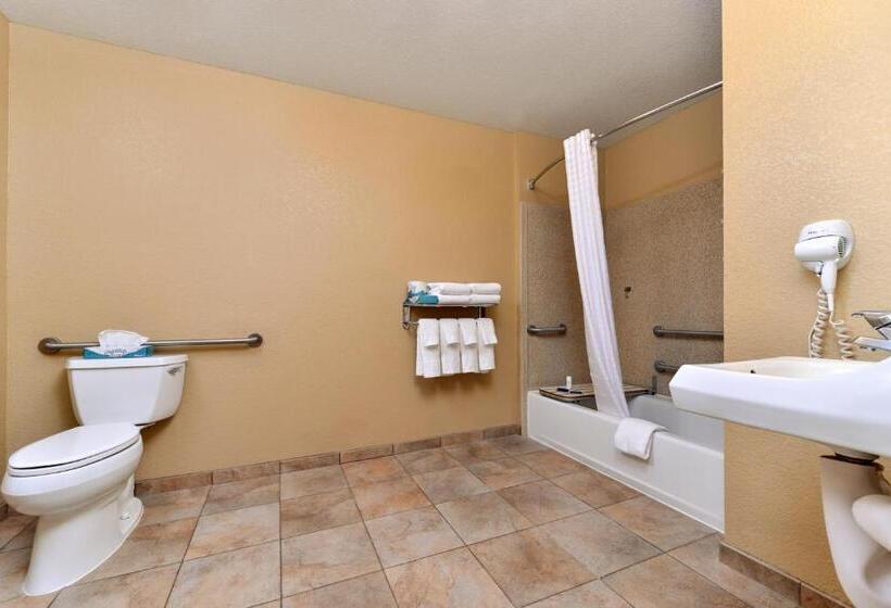 Студия Стандарт, Candlewood Suites Turlock, An Ihg