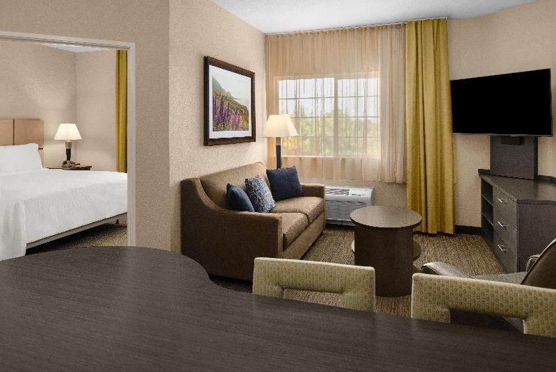 Люкс Кровать Кинг, Candlewood Suites Turlock, An Ihg