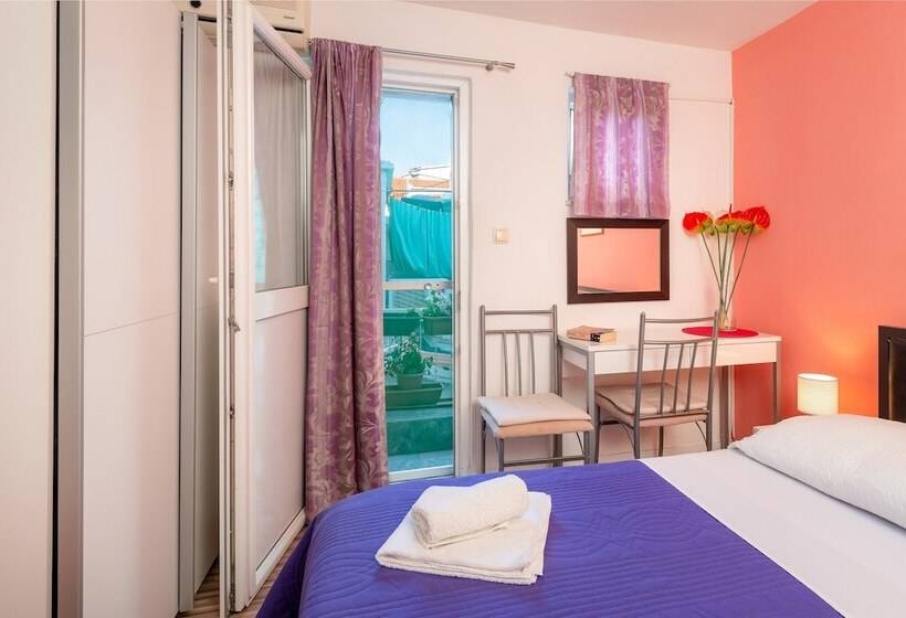 Номер Стандарт, Damira Rooms