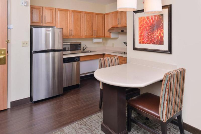 Студия Стандарт, Staybridge Suites O Fallon Chesterfield, An Ihg