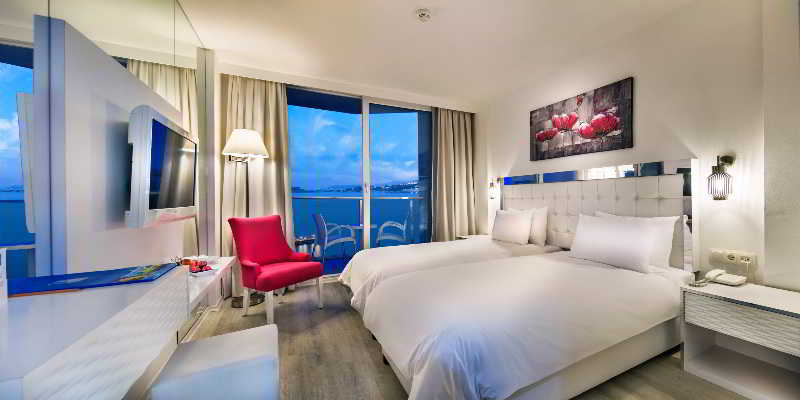 Номер Стандарт Вид на Море, Le Bleu Hotel & Resort Kusadasi