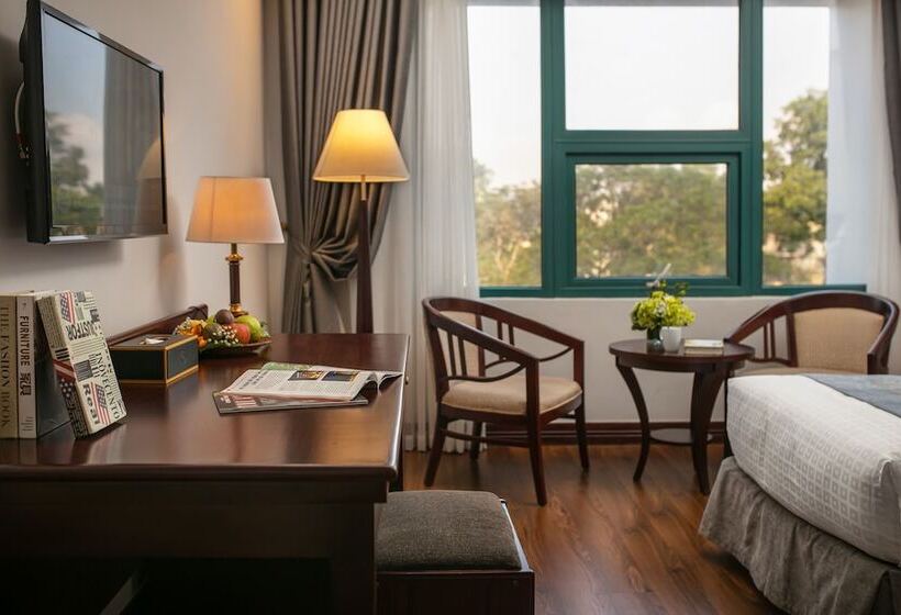 اتاق سوپریور, The Tray Hotel Hai Phong
