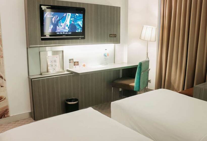 Chambre Standard, Novotel Bangka Hotel & Convention Center