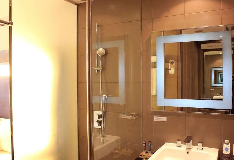 Chambre Standard, Novotel Bangka Hotel & Convention Center