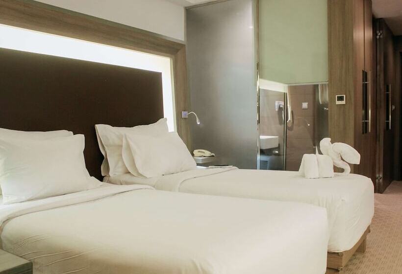 수피리어 룸, Novotel Bangka Hotel & Convention Center