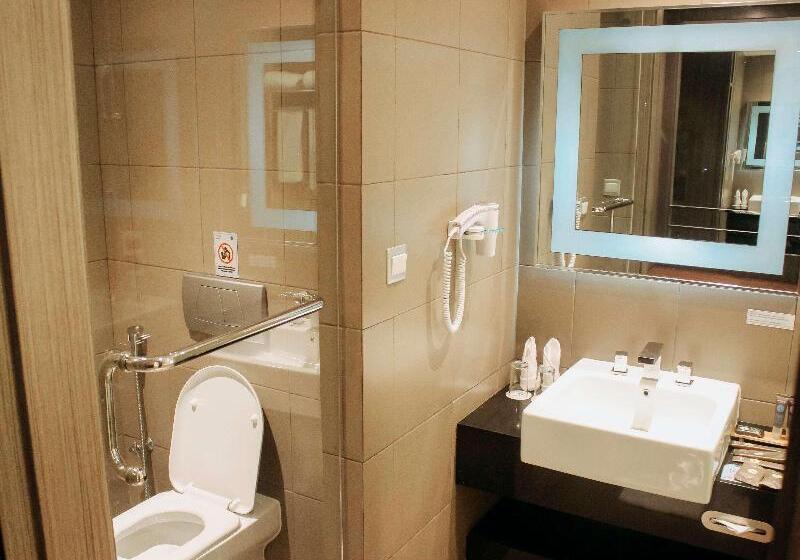 Chambre Standard, Novotel Bangka Hotel & Convention Center