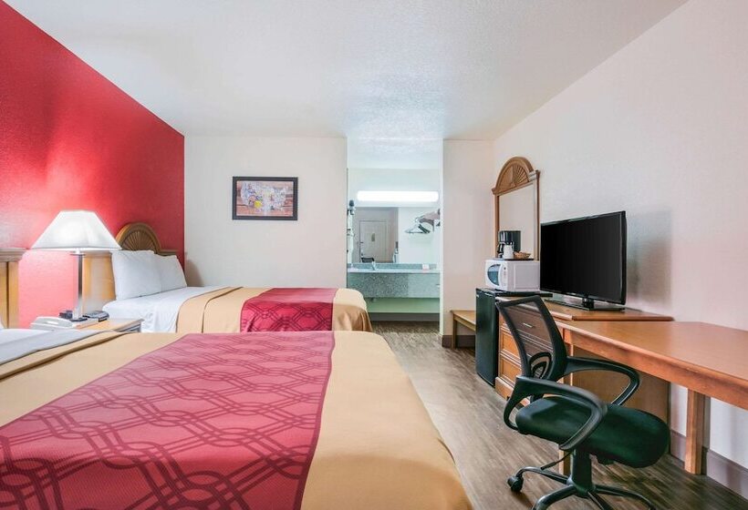 ２ダブルベッドのスタンダードルーム, Econo Lodge & Suites Brinkley