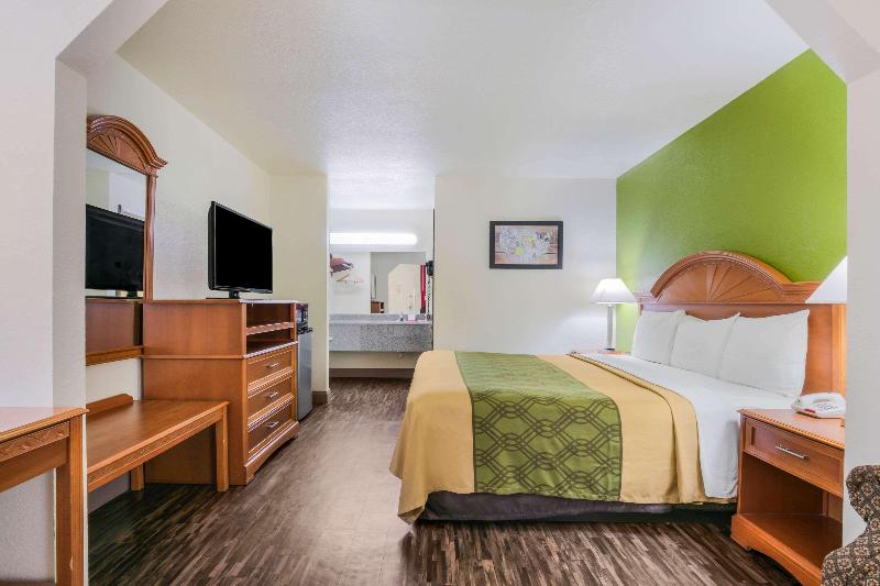 キングサイズベッドのスイートルーム, Econo Lodge & Suites Brinkley