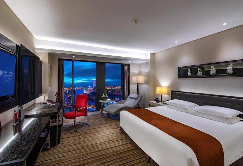 Номер Deluxe Кровать Кинг, Pullman Guiyang