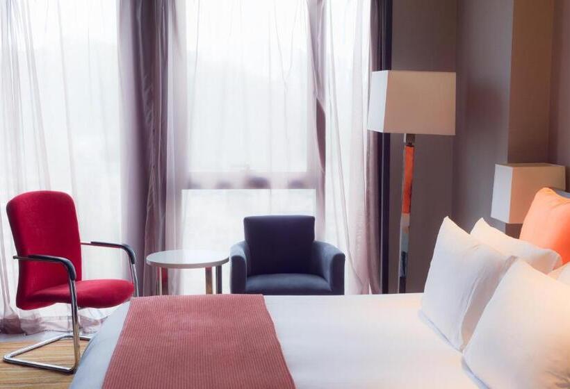 Номер Superior Кровать Кинг, Pullman Guiyang