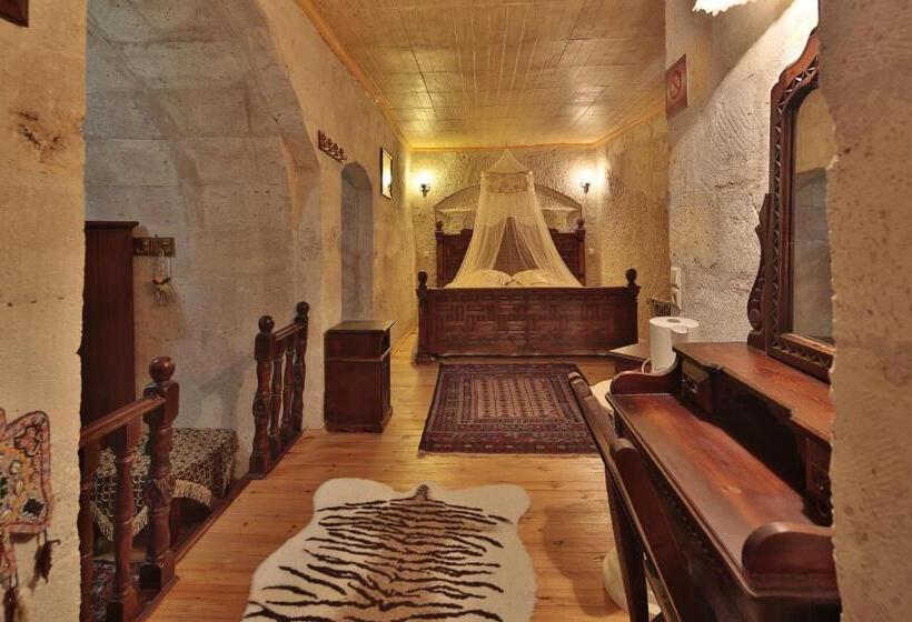 סוויטה עם ג'קוזי, Travel Inn Cave