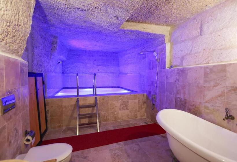 キングサイズベッドのスイートルーム, Travel Inn Cave