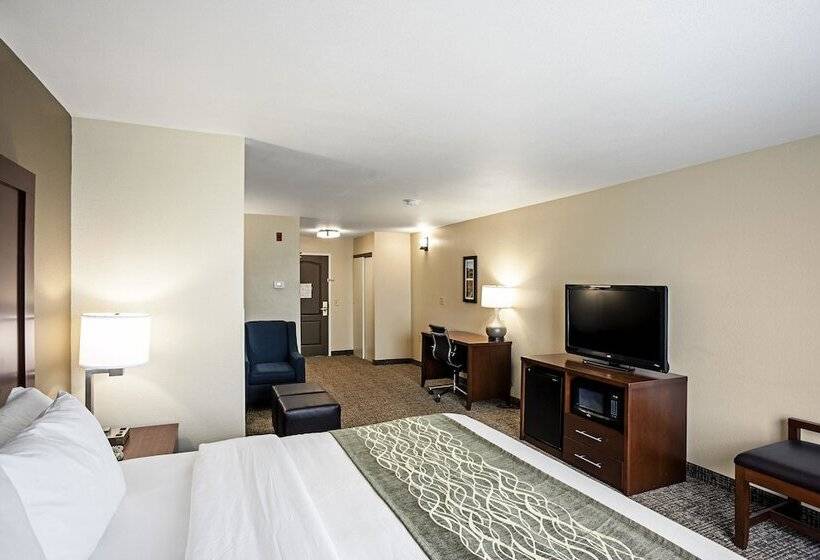 Люкс, Comfort Inn & Suites Independence