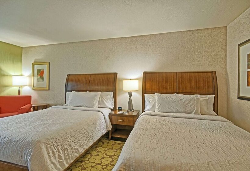 장애인을 위한 스탠다드 룸, Hilton Garden Inn Mt. Laurel
