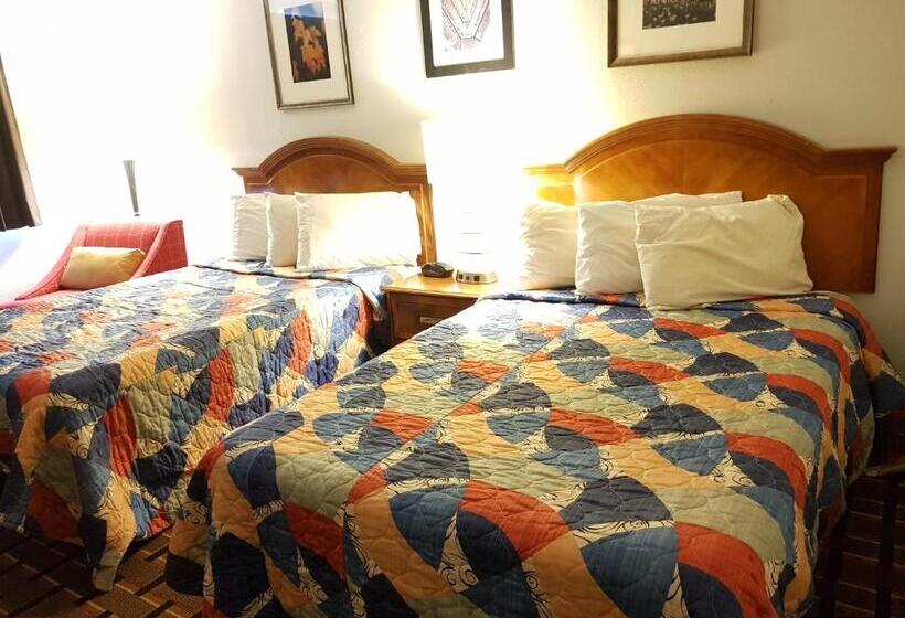 Номер Стандарт 2 Двуспальные Кровати, Le Mars Inn And Suites