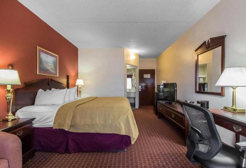 스탠다드 룸 킹사이즈 침대, Quality Inn Hixsonchattanooga