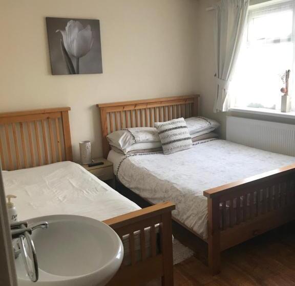 اتاق استاندارد, Abbey Lodge Guest House