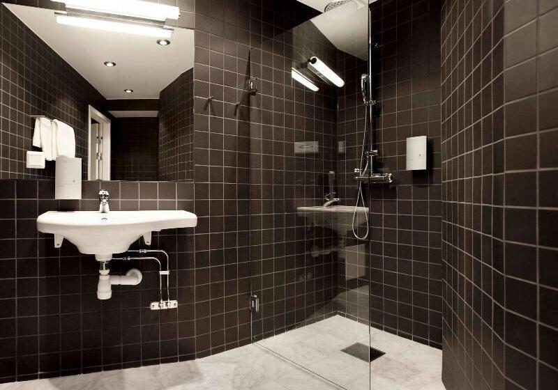 수피리어 룸, Ibis Styles Stockholm Odenplan