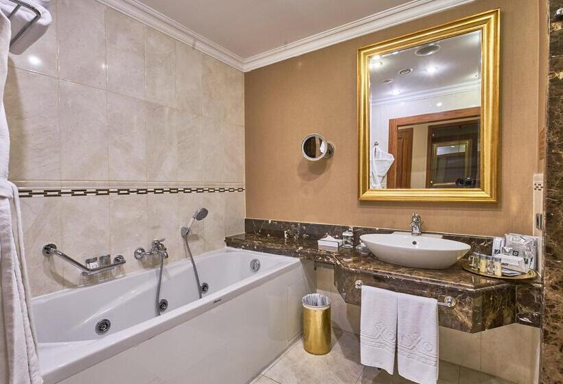 سوییت جونیور, Rixos President Hotel Astana