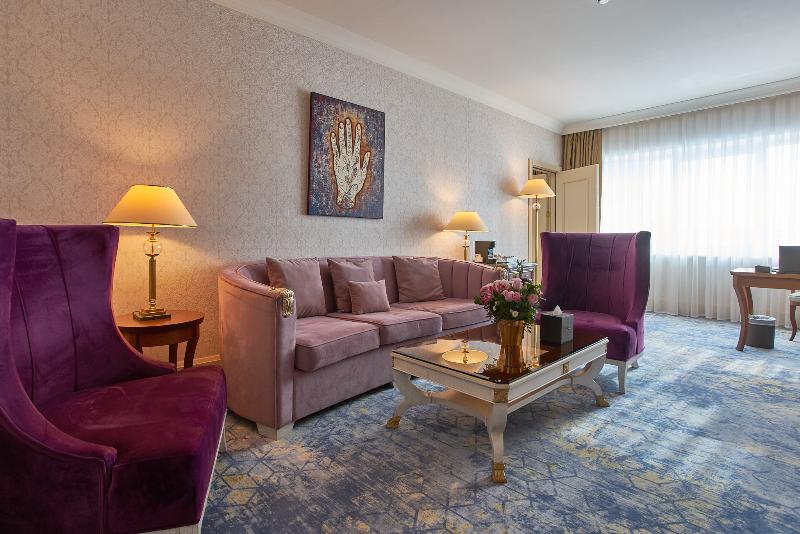 سوییت جونیور, Rixos President Hotel Astana