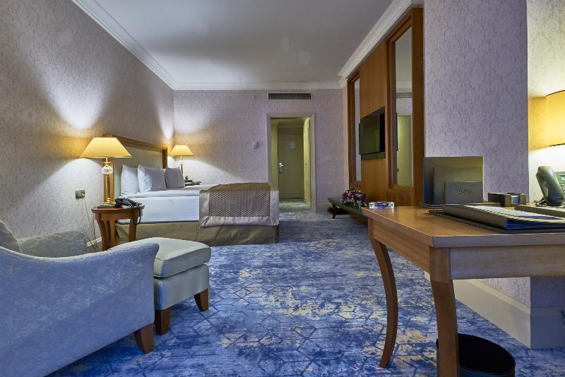 سوییت جونیور, Rixos President Hotel Astana